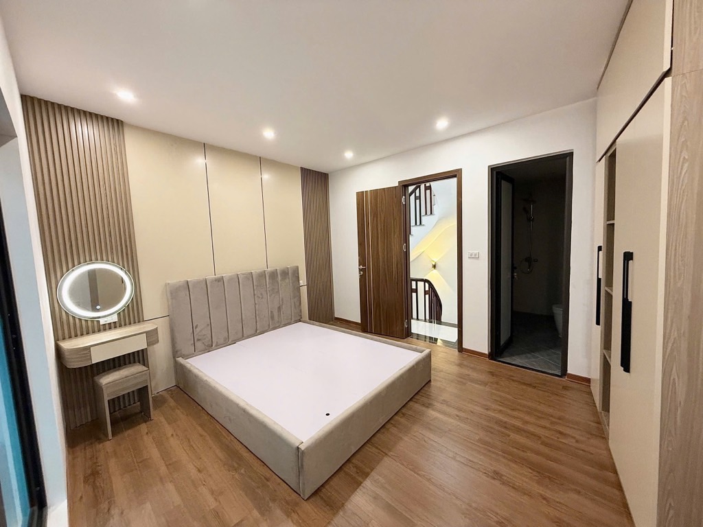 Bán nhà đẹp Phúc Đồng – Long Biên | 6 tầng – mặt tiền 4.5m – full nội thất – pháp lý rõ ràng